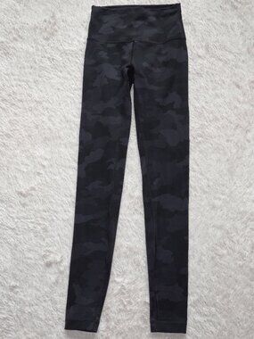 Women's Size 4 Lululemon Heritage 365 Camo Wunder Train High-Rise Tight 28"